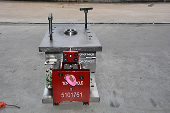 塑膠制件外形設(shè)計應(yīng)考慮哪些因素？