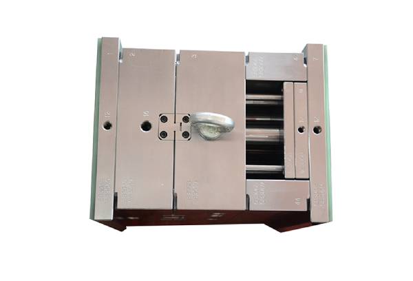 制造塑料模具公司 制造塑料模具公司