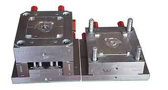 精密注射模具中復(fù)位桿的作用是什么？