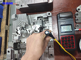 注塑模具制造有哪些常用的質(zhì)量檢測設(shè)備？（二）