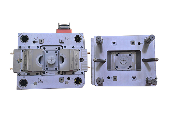 塑料模具制造廠(chǎng)