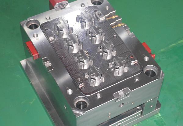 深圳精密模具 深圳精密模具