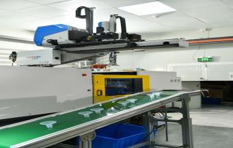 吸奶器塑膠模具制作如何實現(xiàn)高效與品質(zhì)的雙重飛躍？