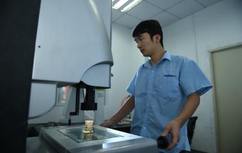 塑料模具廠對(duì)于《心》—倡導(dǎo)心態(tài)開(kāi)拓人生的哲學(xué)家的精彩分享！